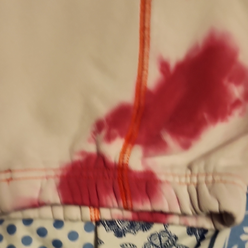 Nike Pink and White Tie-Dye Apparel - Picture 6 of 7